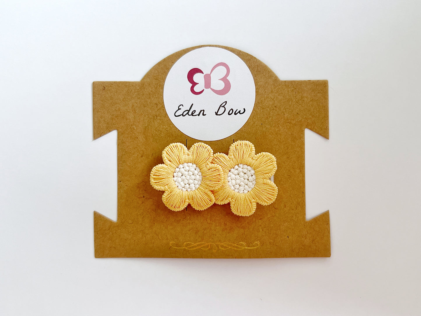 Yellow flower crochet