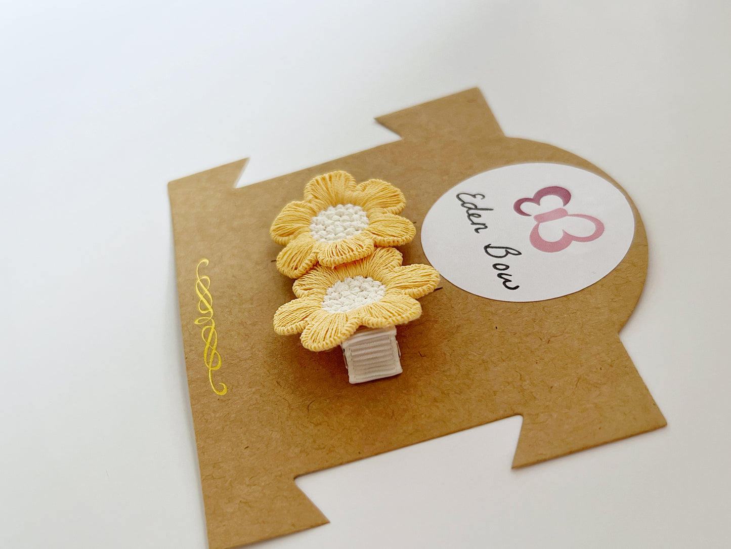 Yellow flower crochet