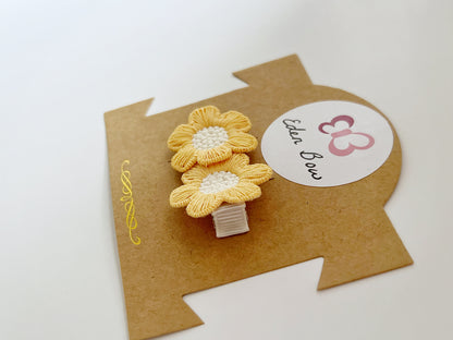 Yellow flower crochet
