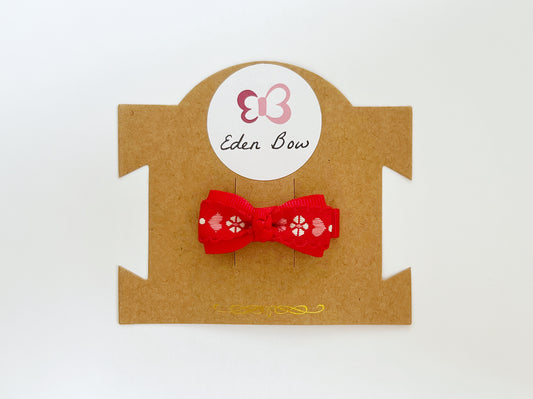 Red love embroidery knot bow