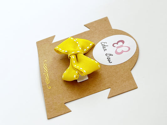 Daffodil stitch bow